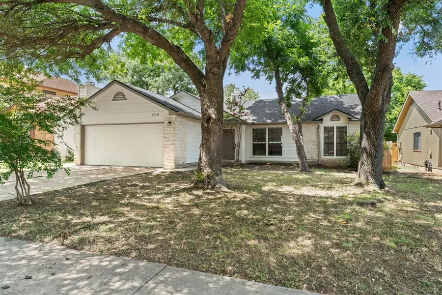 1710 Honeysuckle LN, Round Rock, TX 78664