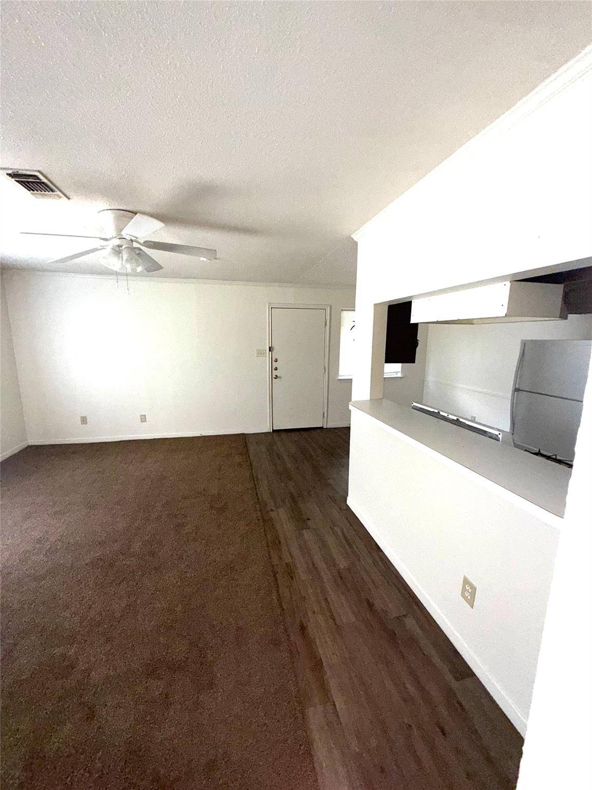 San Marcos, TX 78666,109 Smith LN