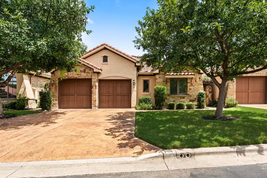 9 Borello DR #9, Austin, TX 78738