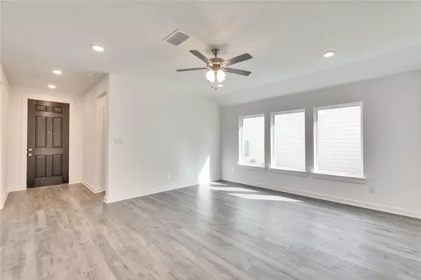 Elgin, TX 78621,13420 Barn Chime ST