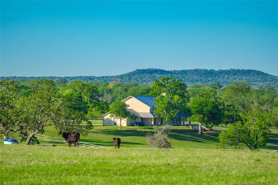 0 Highway 90, Seguin, TX 78638