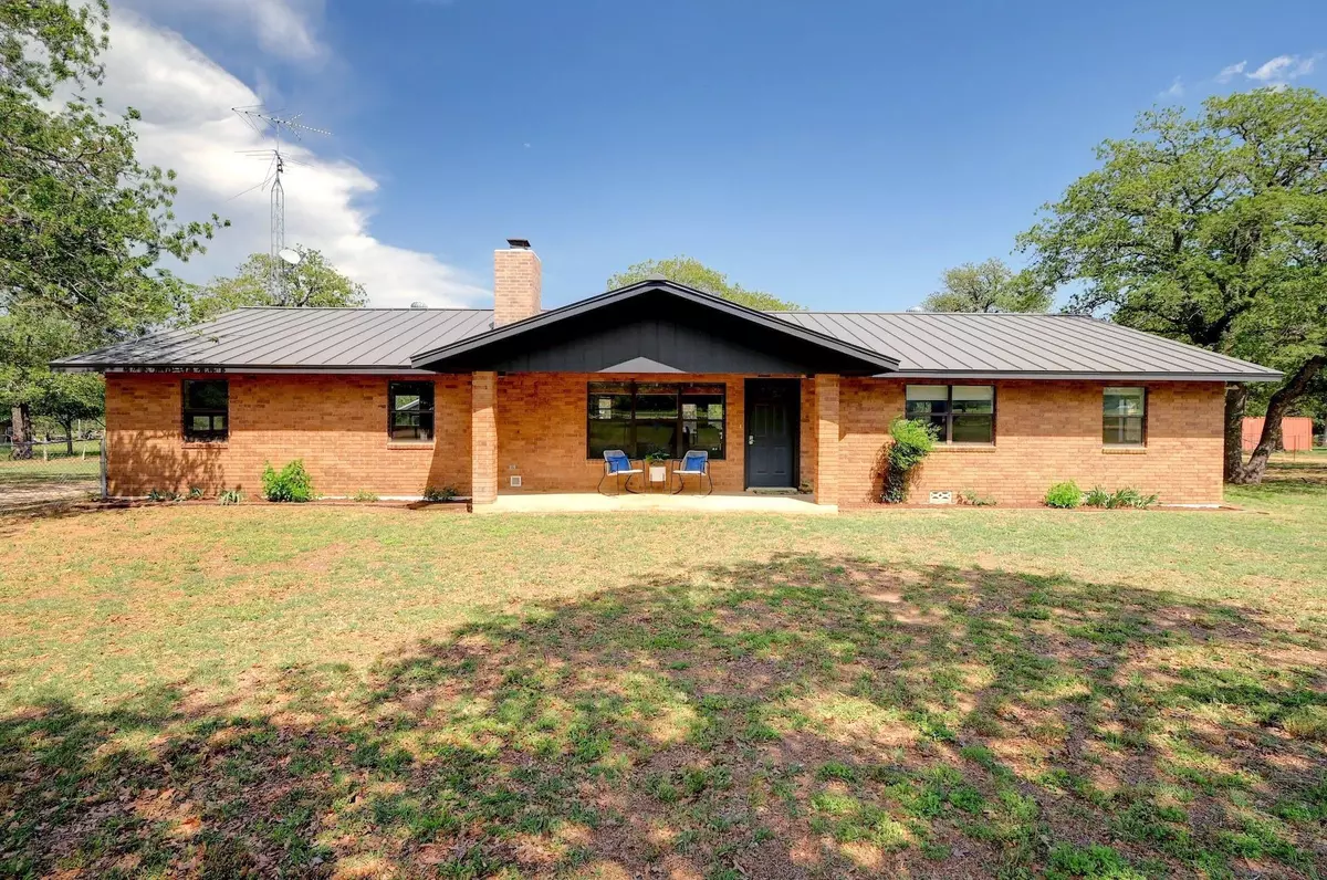 Fredericksburg, TX 78624,539 Woodland DR