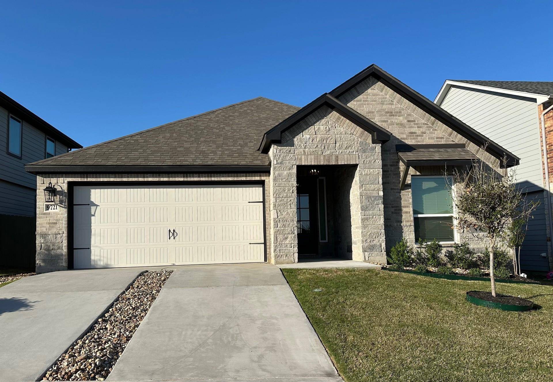 9721 Eloquence DR, Manor, TX 78653