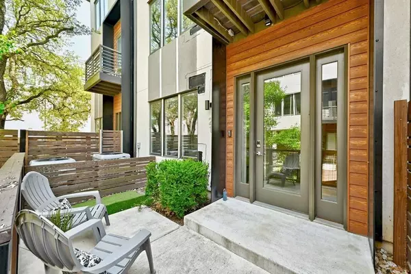 3100 Menchaca RD #21,  Austin,  TX 78704