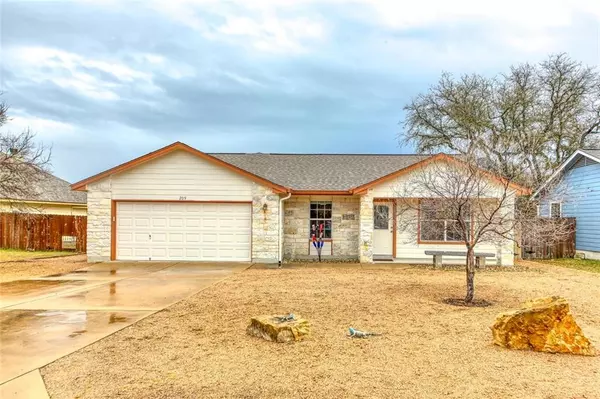 209 Summit Ridge DR N, Point Venture, TX 78645