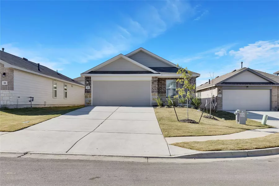 117 Soda CIR, Buda, TX 78610