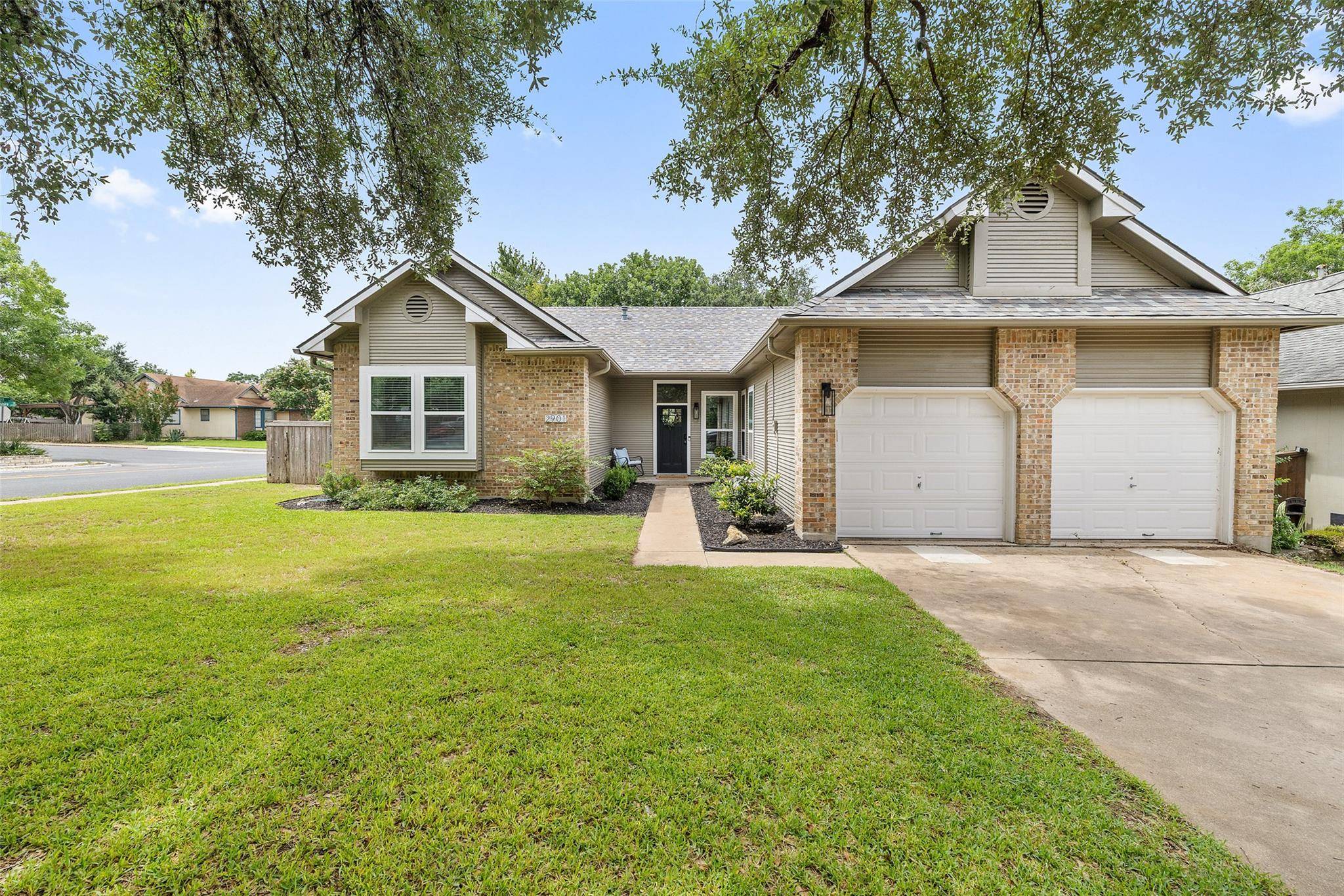2901 Rochelle DR, Austin, TX 78748