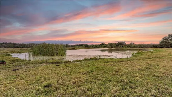 3961 Old Cuero RD, Yoakum, TX 77995
