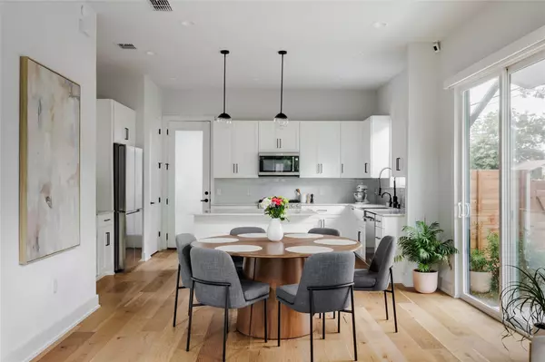 1401 Holly ST #A, Austin, TX 78702