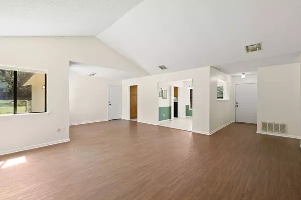 Georgetown, TX 78628,132 Spanish Oak DR