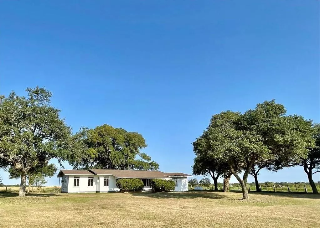 Gonzales, TX 78629,2890 Hwy 304