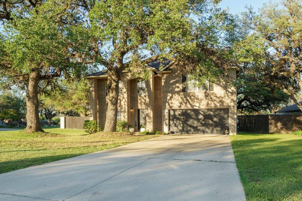 201 S Sumac LN, Georgetown, TX 78633