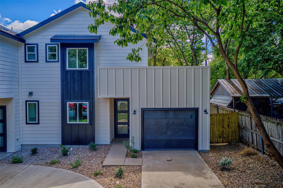 2005 Uphill LN #B, Austin, TX 78741