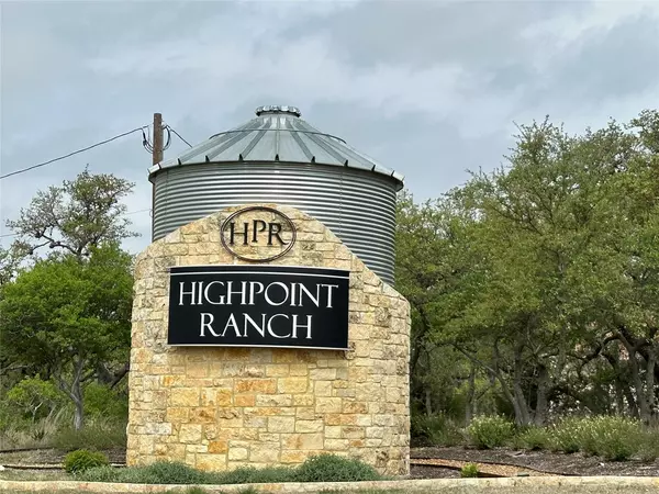 54 High Point Ranch RD, Boerne, TX 78006