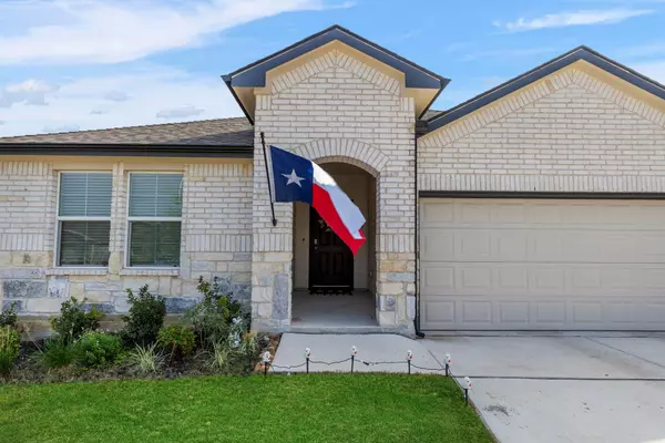 Seguin, TX 78155,840 INDIGO WAY