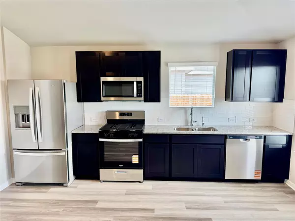 Kyle, TX 78640,162 Honey Onyx TRL