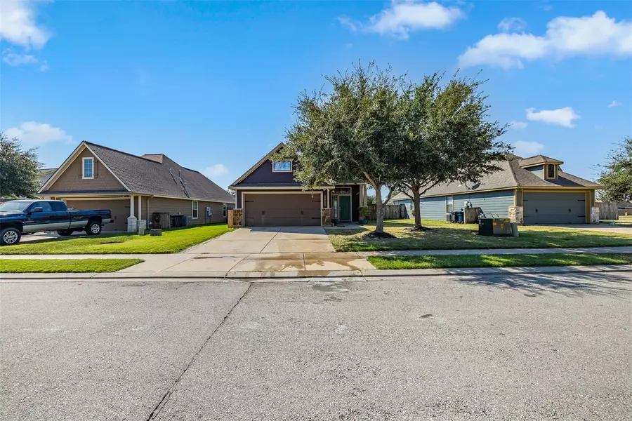 3815 Clear Meadow Creek Ave, College Station, TX 77845