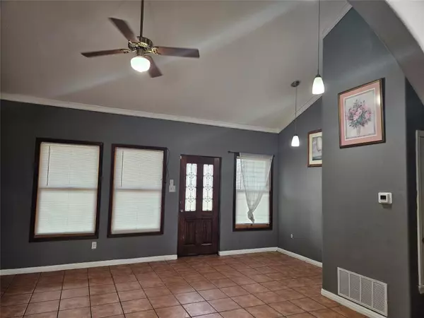 Elgin, TX 78621,3029  (A) FM 1704