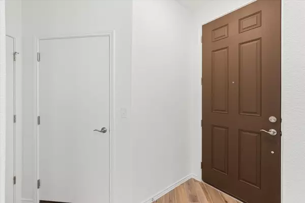 Georgetown, TX 78633,324 Livewater LN