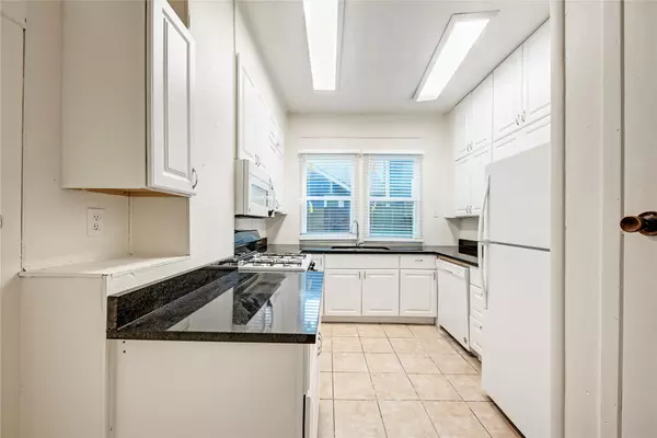 Austin, TX 78705,2911 Rio Grande ST