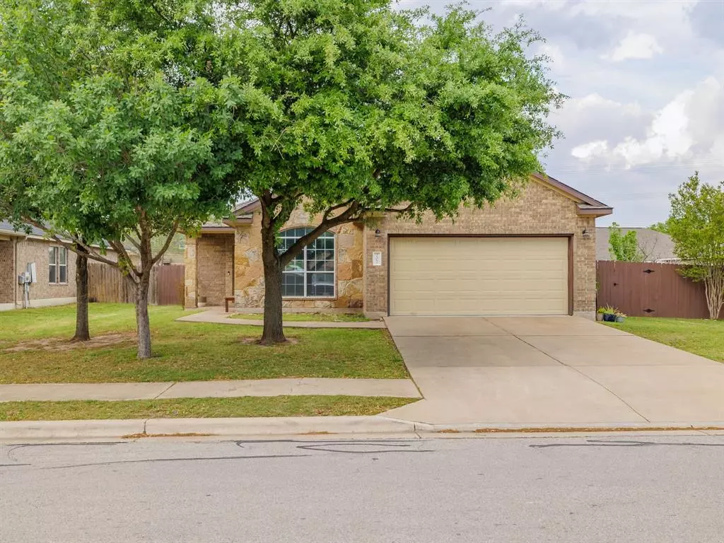 Hutto, TX 78634,207 Tricia LN