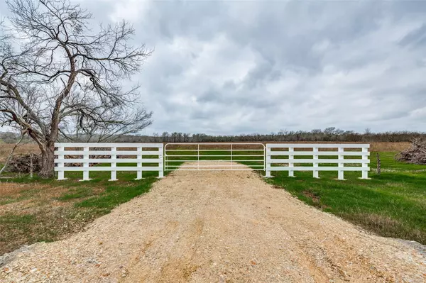 Gonzales, TX 78629,Address not disclosed