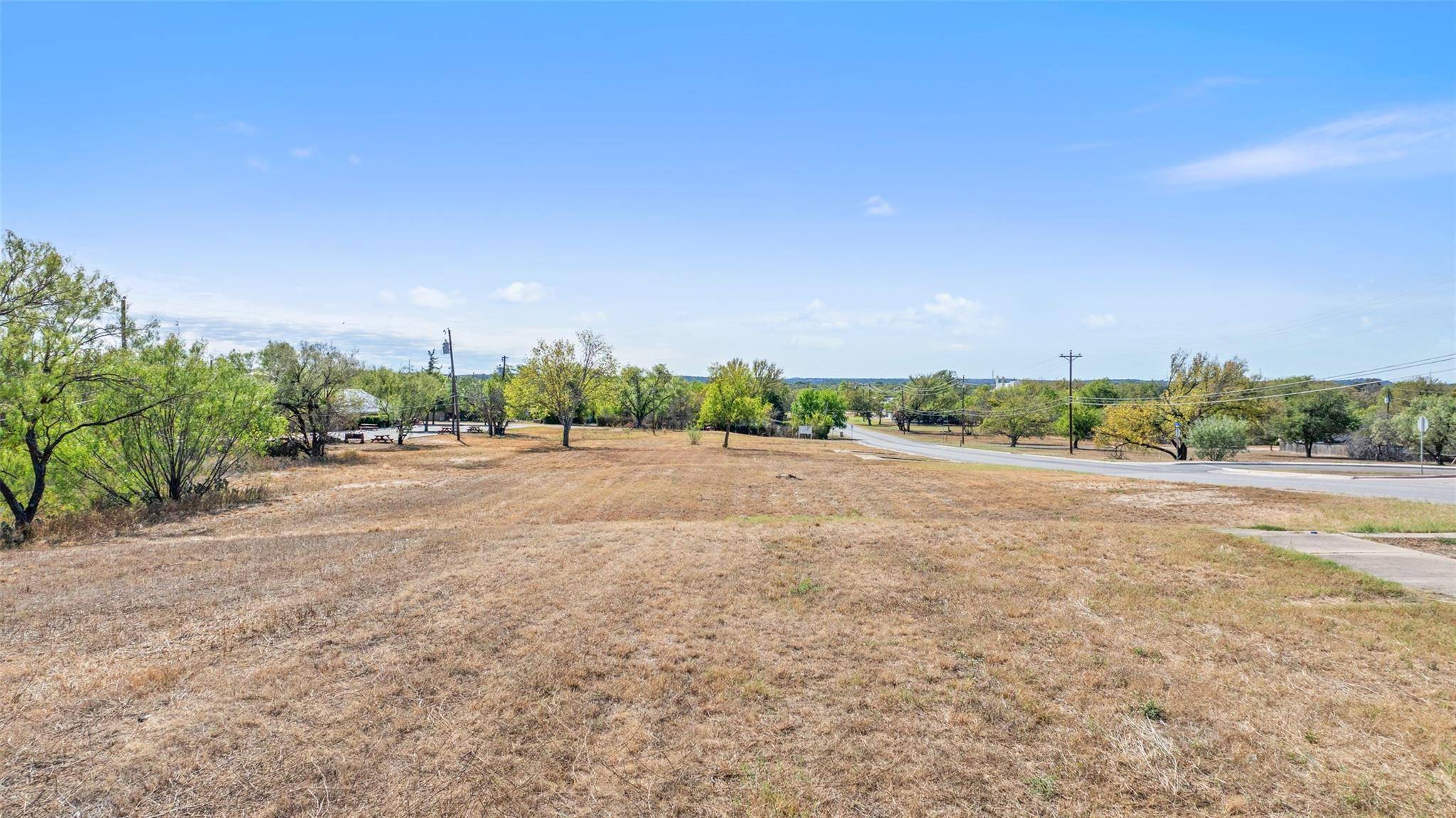 Marble Falls, TX 78654,711 Ave N ST