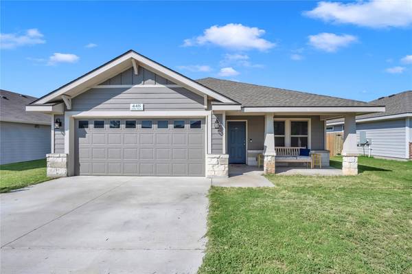 448 Dove TRL,  Bertram,  TX 78605