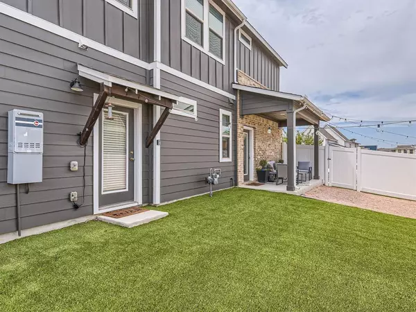 Austin, TX 78744,7909 Mandela BND