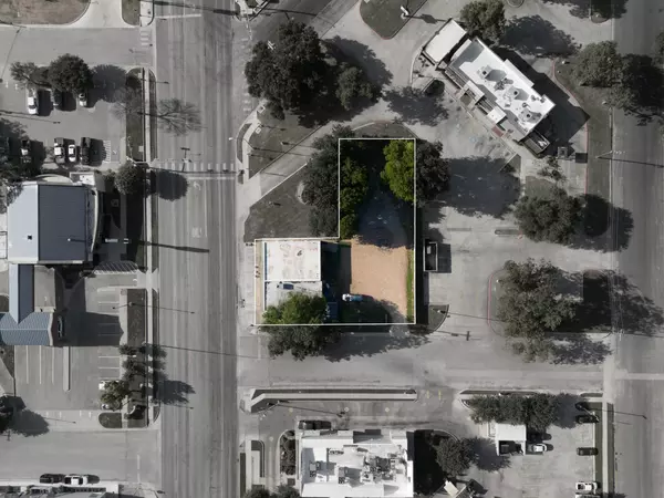 Lampasas, TX 76550,904 S Key Ave