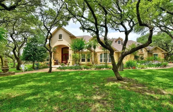 999 ENCHANTED OAK DR, Driftwood, TX 78619