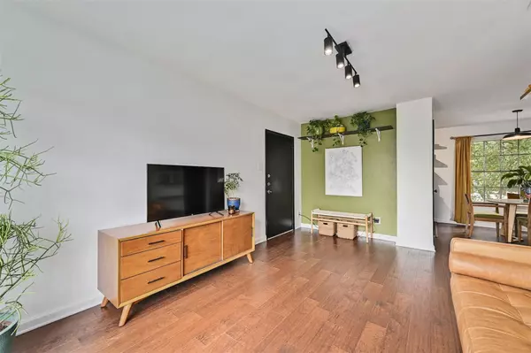 Austin, TX 78756,3902 Peterson Ave #203