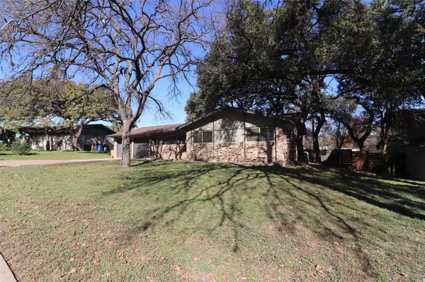 906 Potomac PATH, Austin, TX 78753