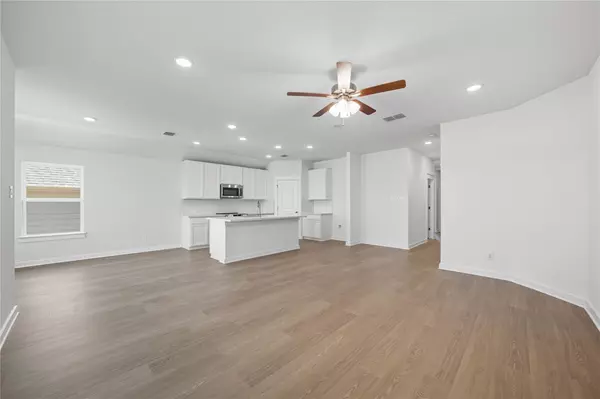 Jarrell, TX 76537,116 Crow Valley DR