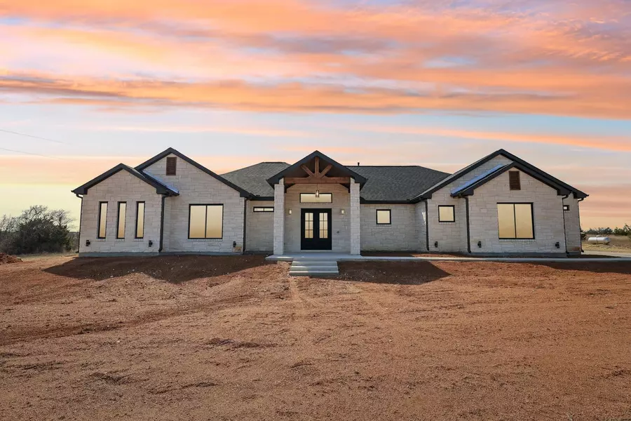 138 Cloudwood Ranch RD, Briggs, TX 78608