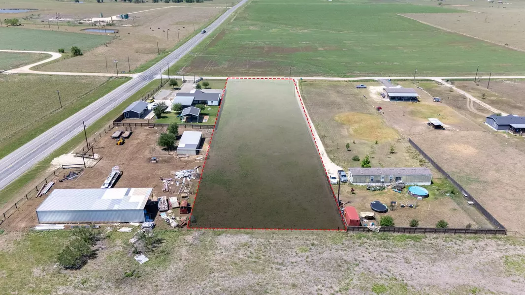 40 N County Road 140, Cost, TX 78614