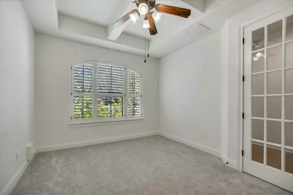 Austin, TX 78732,2617 University Club DR