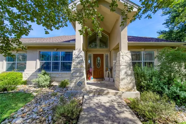 21104 Blackfoot CV, Lago Vista, TX 78645