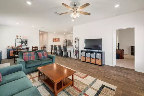 Georgetown, TX 78626,208 Abby RD