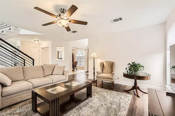 2005 Rosemary LN, Round Rock, TX 78664