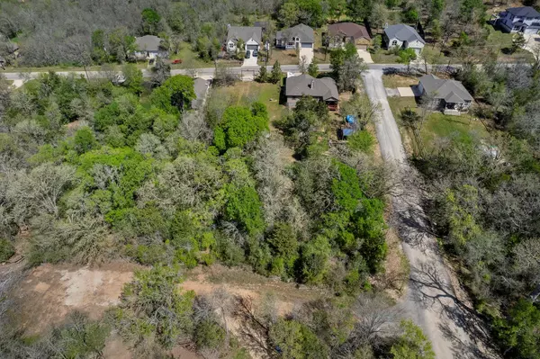 Bastrop, TX 78602,102 and 106 Kauloo CT