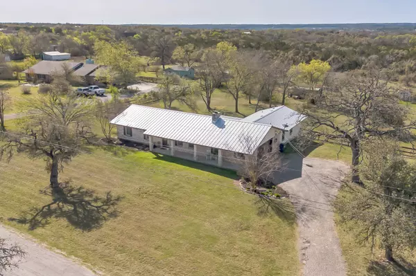 Dripping Springs, TX 78620,718 Post Oak DR