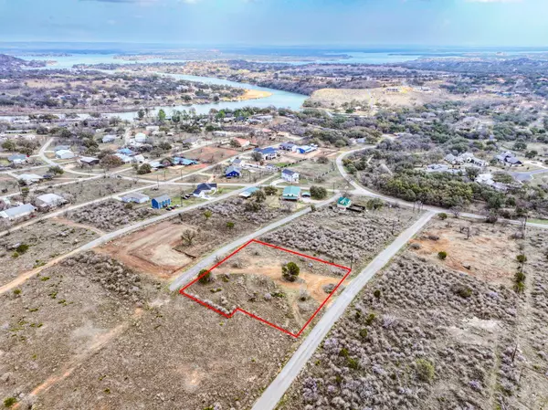Horseshoe Bay, TX 78657,125 Paisano DR