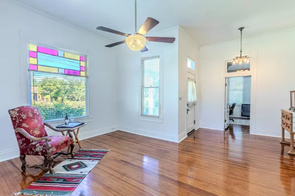 Belton, TX 76513,618 N Penelope ST