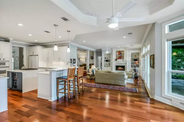 Austin, TX 78746,1208 Verdant WAY