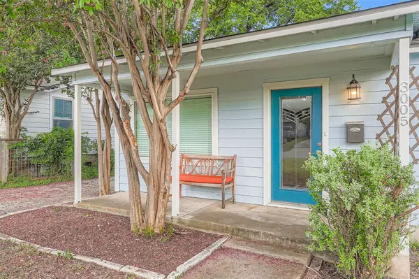 Austin, TX 78702,3005 E 18th ST