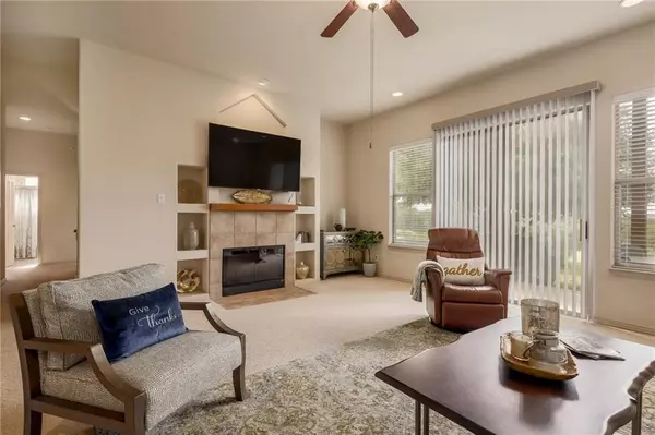 4307 Eck LN #102, Austin, TX 78734