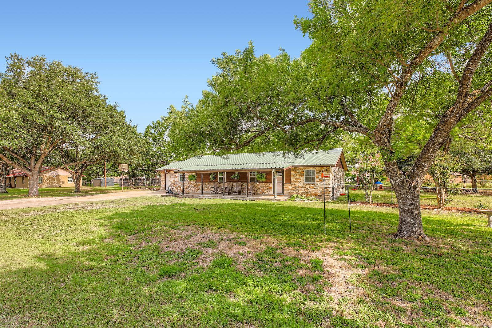 San Marcos, TX 78666,227 Crest Circle DR