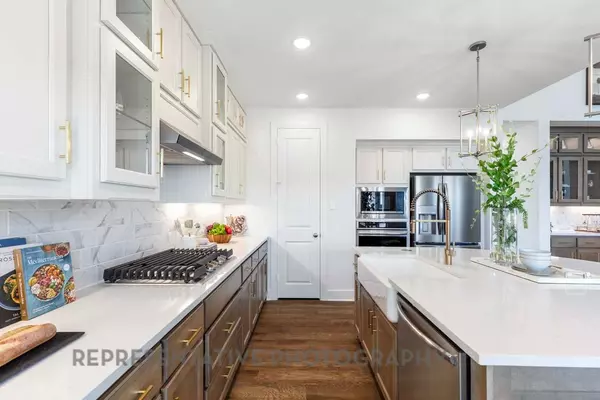 Austin, TX 78744,8704 Peristyle DR