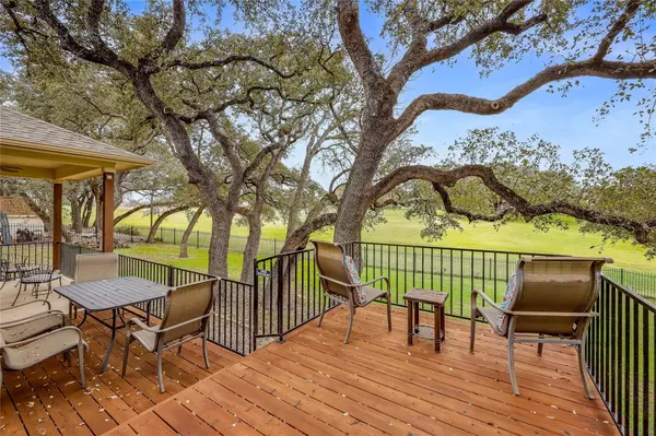 3937 Outpost TRCE, Lago Vista, TX 78645